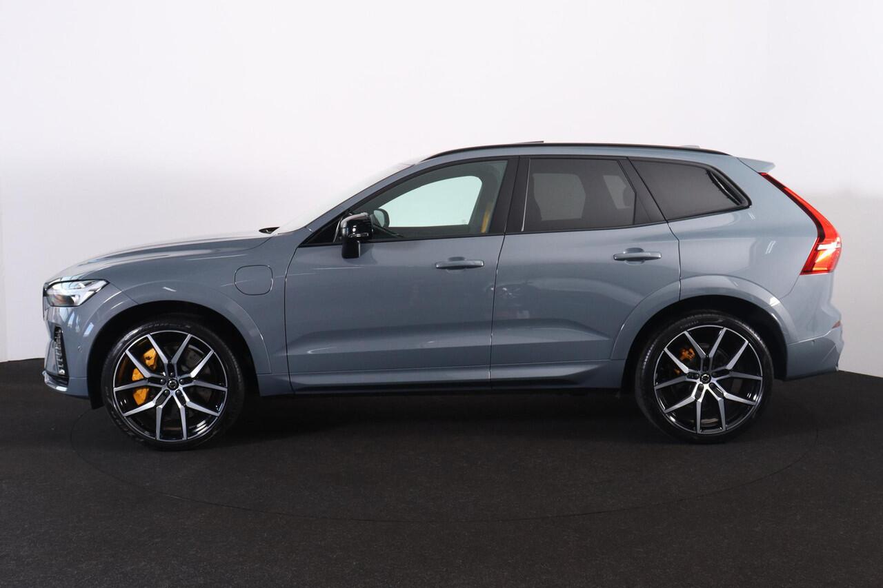 Volvo XC60 T8 Recharge AWD Polestar Engineered - Panorama/schuifdak - IntelliSafe Assist & Surround - 360º Camera - Harman/Kardon audio - Adaptieve LED koplampen - Verwarmde voorstoelen, stuur & achterbank - Parkeersensoren voor & achter - Elektr. bedienb. voorstoel