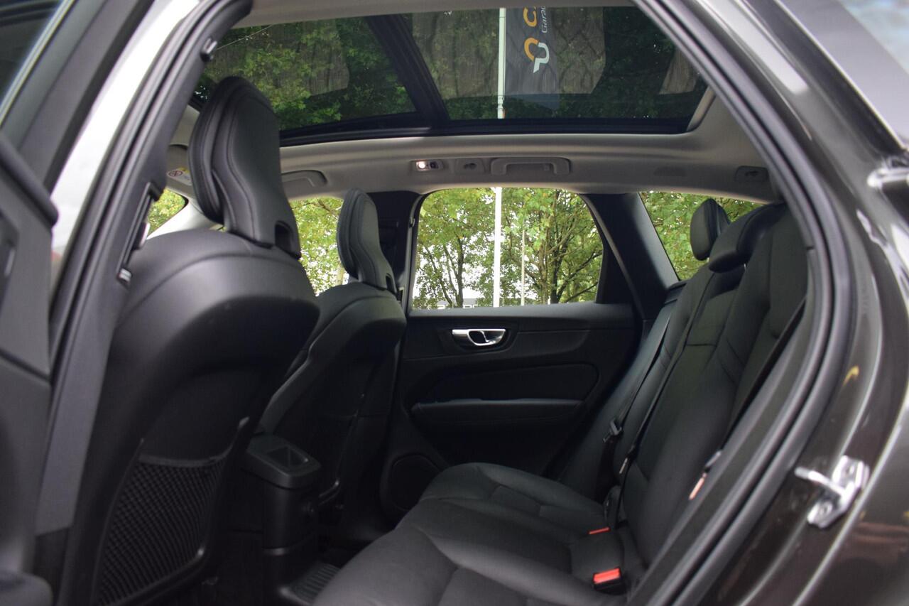 Volvo XC60 2.0 Recharge T6 AWD Inscription met Pano/Led/Leder