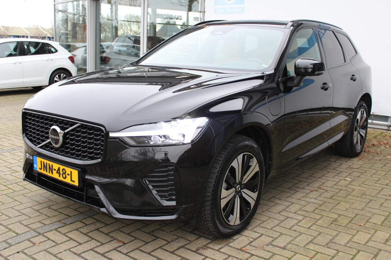 Volvo XC60 2.0 T6 Plug-in hybrid AWD Ultra Dark | Panorama dak | Elektrisch wegklapbare trekhaak | Stoel/stuur verwarming | Harman/Kardon Audiosysteem | Stoelventilatie | 360* Camera | Elektrisch verstelbare stoelen met memory | Achterbank Adaptive cruise | Climate 