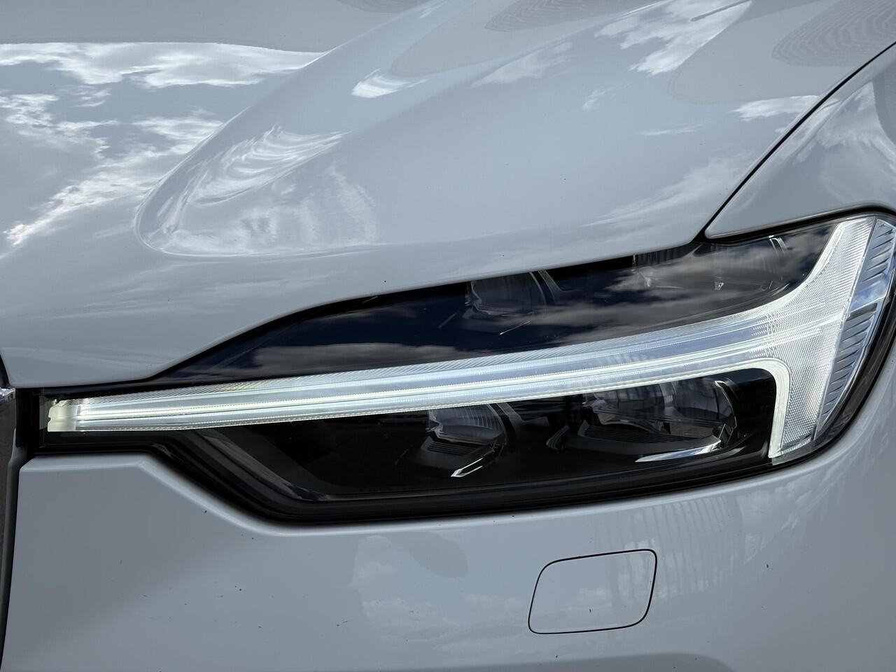 Volvo XC60 2.0 T6 Plug-in hybrid AWD Inscription | Long Range | Trekhaak | Bowers & Wilkins | HUD | Adaptieve Cruise controle | Camera | Stoel + Stuur + A-Bank Verwarmd | Standkachel | Adaptieve cruise control |