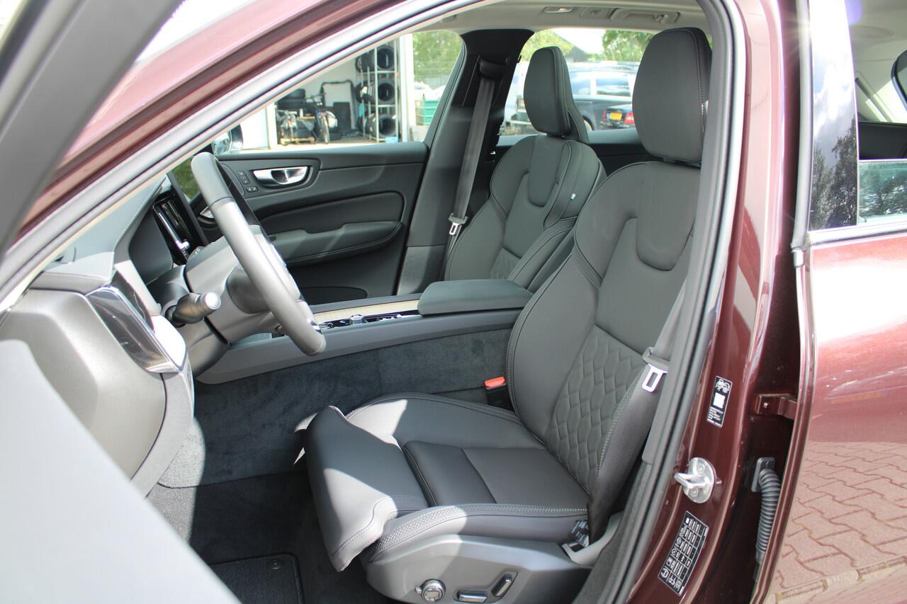 Volvo XC60 T6 Plug-in AWD Ultra Dark | Luchtvering | Head up display | 21" Velgen