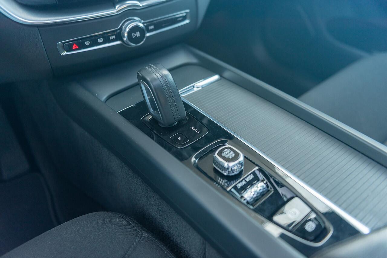 Volvo XC60 T6 Aut. Inscription Navigatie Panoramadak 340pk