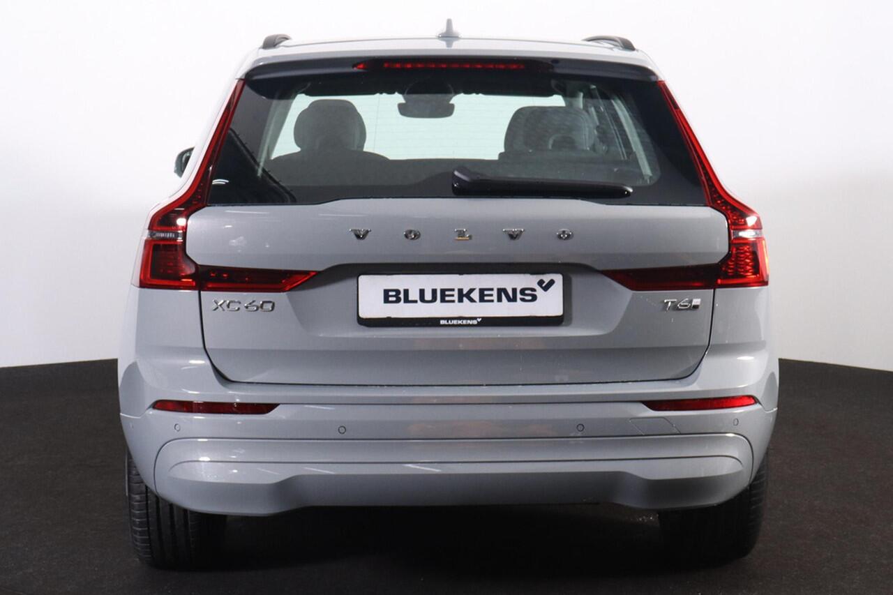 Volvo XC60 T6 Plug-in hybrid AWD Business Edition - FACELIFT - Adaptive Cruise Control - 360 graden camera - Google Infotainment - Harman Kardon Audio - Verwarmbaar stuurwiel - Verwarmbare voorstoelen - Verwarbare achterbank