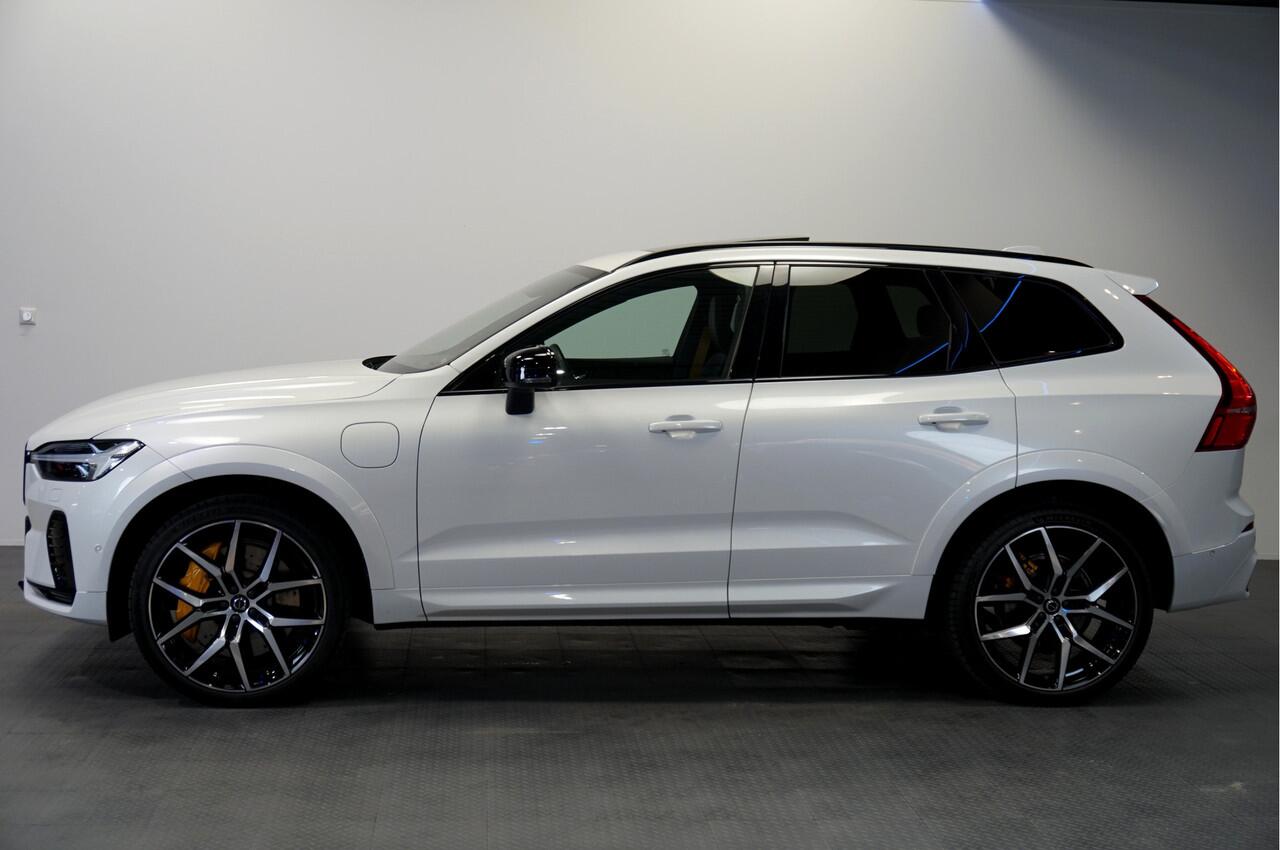 Volvo XC60 2.0 T8 AWD 342kW/465pk Aut8 Polestar Engineered BOWERS&WILKINS + ÖHLINS ONDERSTEL + PANORAMADAK + PILOT ASSIST + FULL LED KOPLAMPEN + 360 CAMERA + STANDKACHEL + ON-CALL + ADAPT.CRUISE + STOEL-&STUURVERWARMING + 22" LM-VELGEN!!