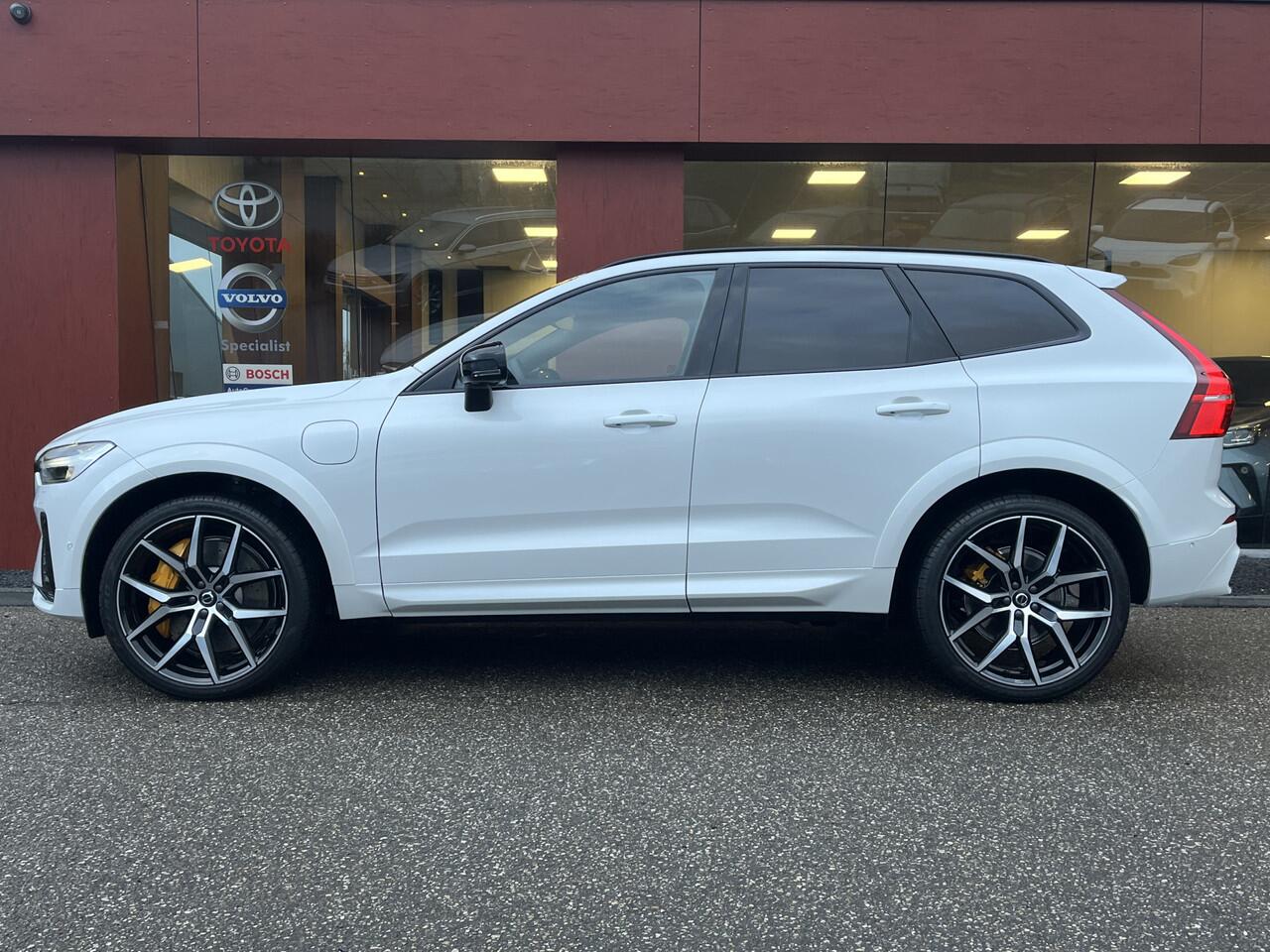 Volvo XC60 2.0 T8 AWD Polestar Engineered | Bowers&Wilkins | Pano | 22 Inch | Head-Up | 360° Camera