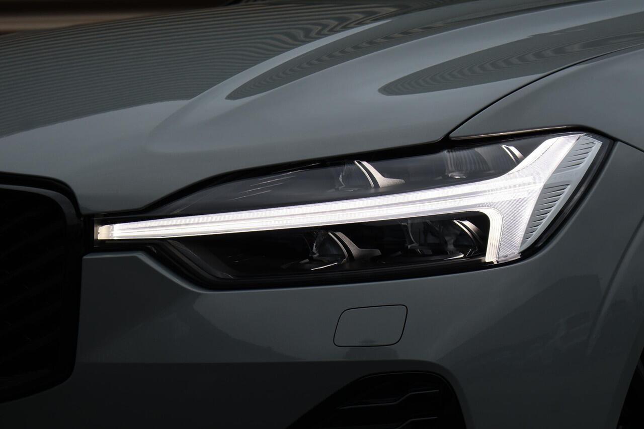 Volvo XC60 T8 Plug-in hybrid AWD Ultra Black Edition | FULL OPTION | Luchtvering | Bowers & Wilkins | Gelaagd glas