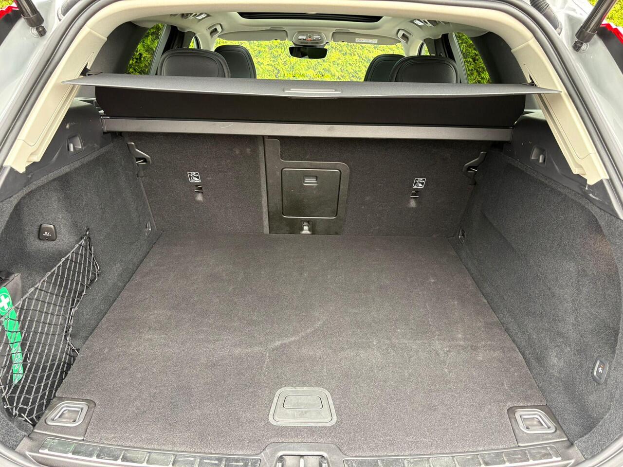 Volvo XC60 T6 Plug-in hybrid AWD Plus Dark