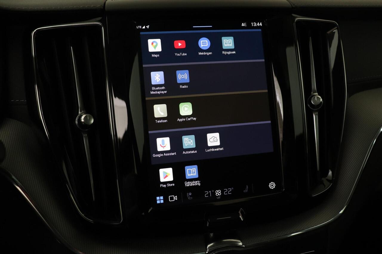 Volvo XC60 T6 PLUG-IN HYBRID AWD ULTRA DARK -PANO.DAK|HARMAN/KARDON|ADAP.LED|360°CAM|TREKHAAK|HEAD-UP DISP.