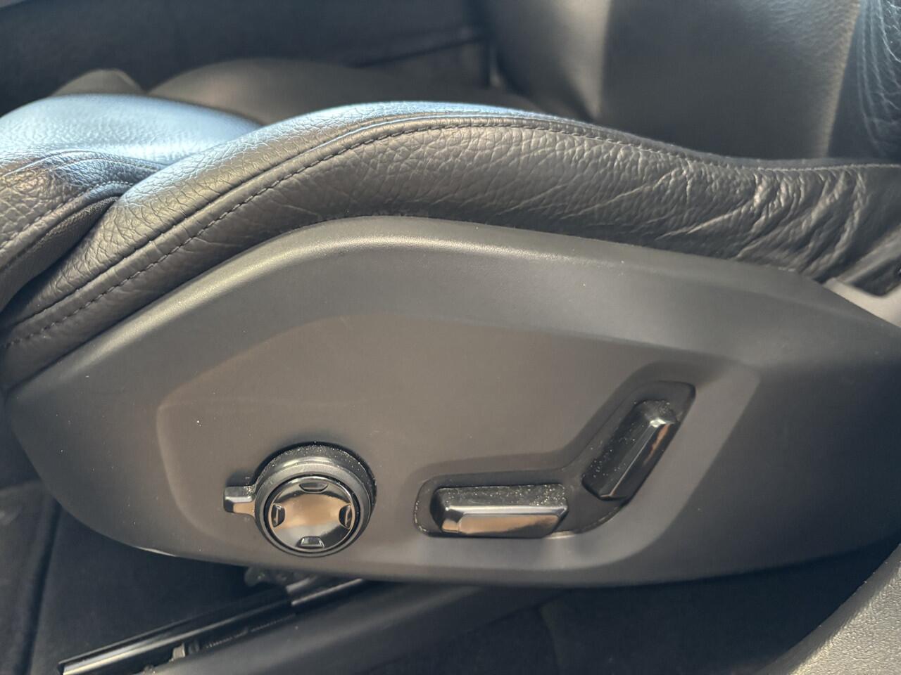 Volvo XC60 2.0 T8 Twin Engine AWD Inscription * BOMVOL * elektr A Klep * HUD * BLIS *