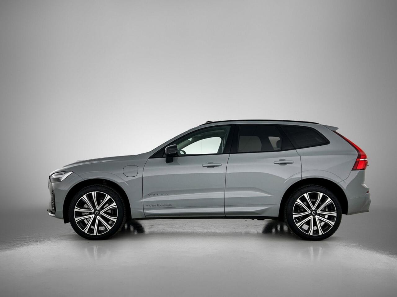 Volvo XC60 2.0 T8 AWD Plus Dark | Harman/Kardon | Panoramadak