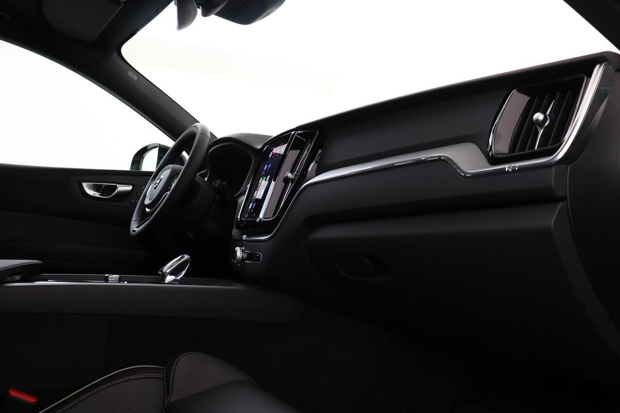 Volvo XC60 T6 RECHARGE AWD PLUS DARK -PANO.DAK|360°CAM|21"|HARMAN/KARDON|POWER-SEATS|PRIVACY.GLAS