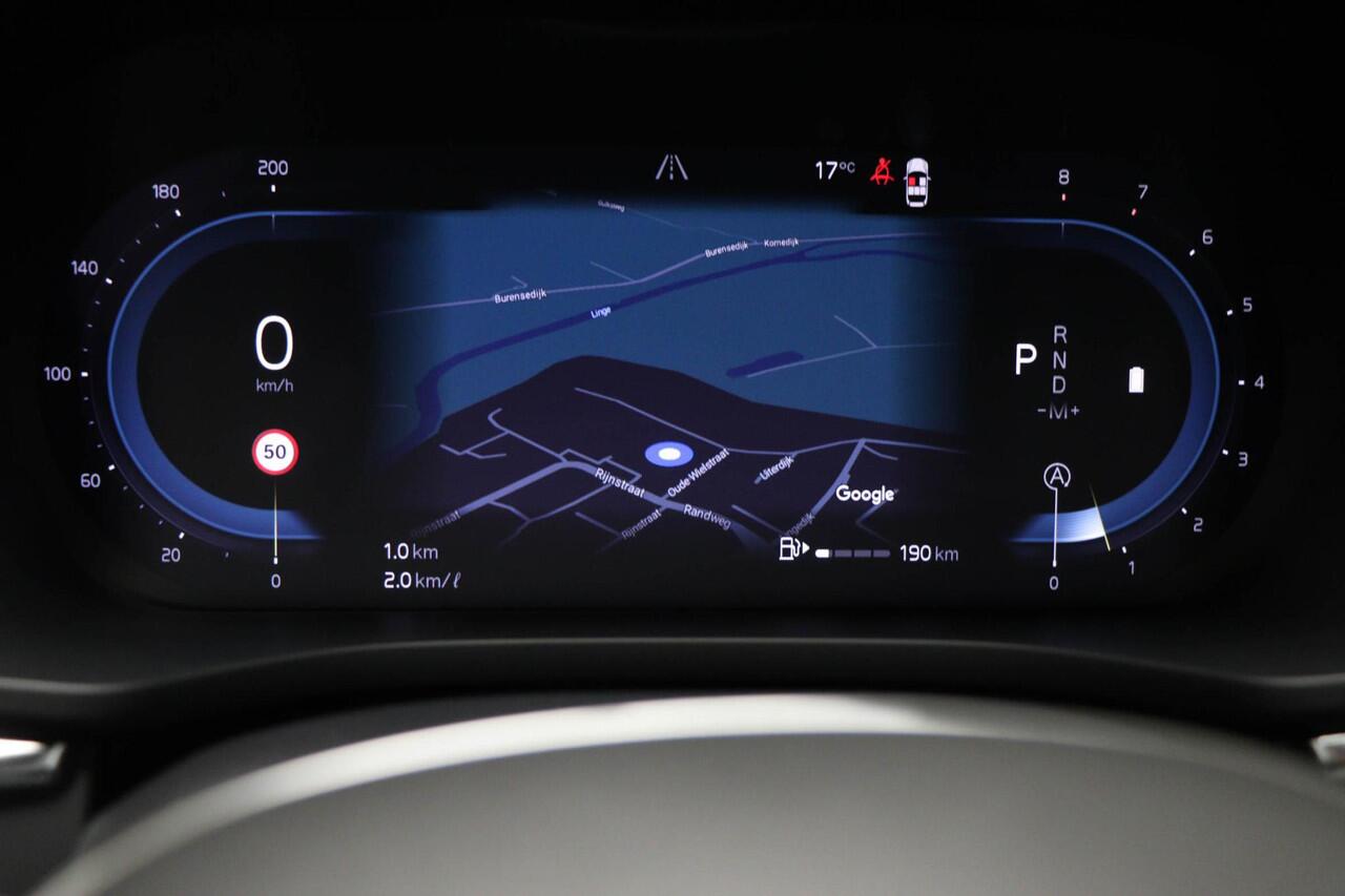 Volvo XC60 B4 Ultimate Dark | TREKHAAK | LEDER | STOELVERWARMING | DAB | APPLE