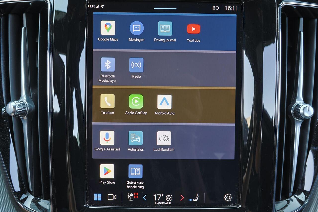 Volvo XC60 T6 Recharge AWD Ultra Black Edition - Panorama/schuifdak - IntelliSafe Assist & Surround - Massage & Ventilatie stoelen - 360º Camera - Bowers & Wilkins audio - Nappa Leder - Adaptieve LED koplampen - Verwarmde voorstoelen & stuur - Parkeersensoren voor &