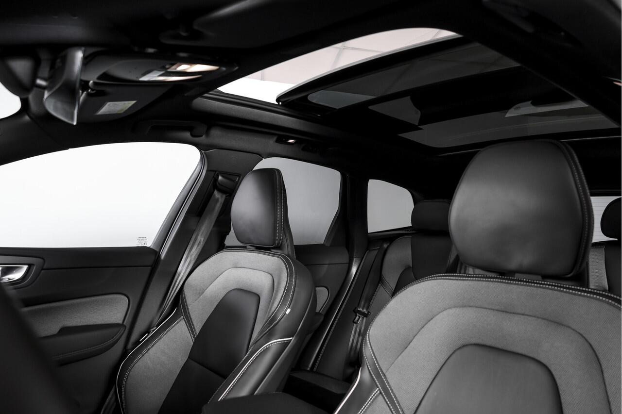 Volvo XC60 2.0 T8 Plug-in hybrid AWD Plus Black Edition - Facelift | S/K Panodak | Dig.Cockpit | Adapt.Cruise | Stoel-+Stuurverw. | 360 Camera | NAV+App.Connect | Auto.Airco | Harmon Kardon | LM 21" | 2481