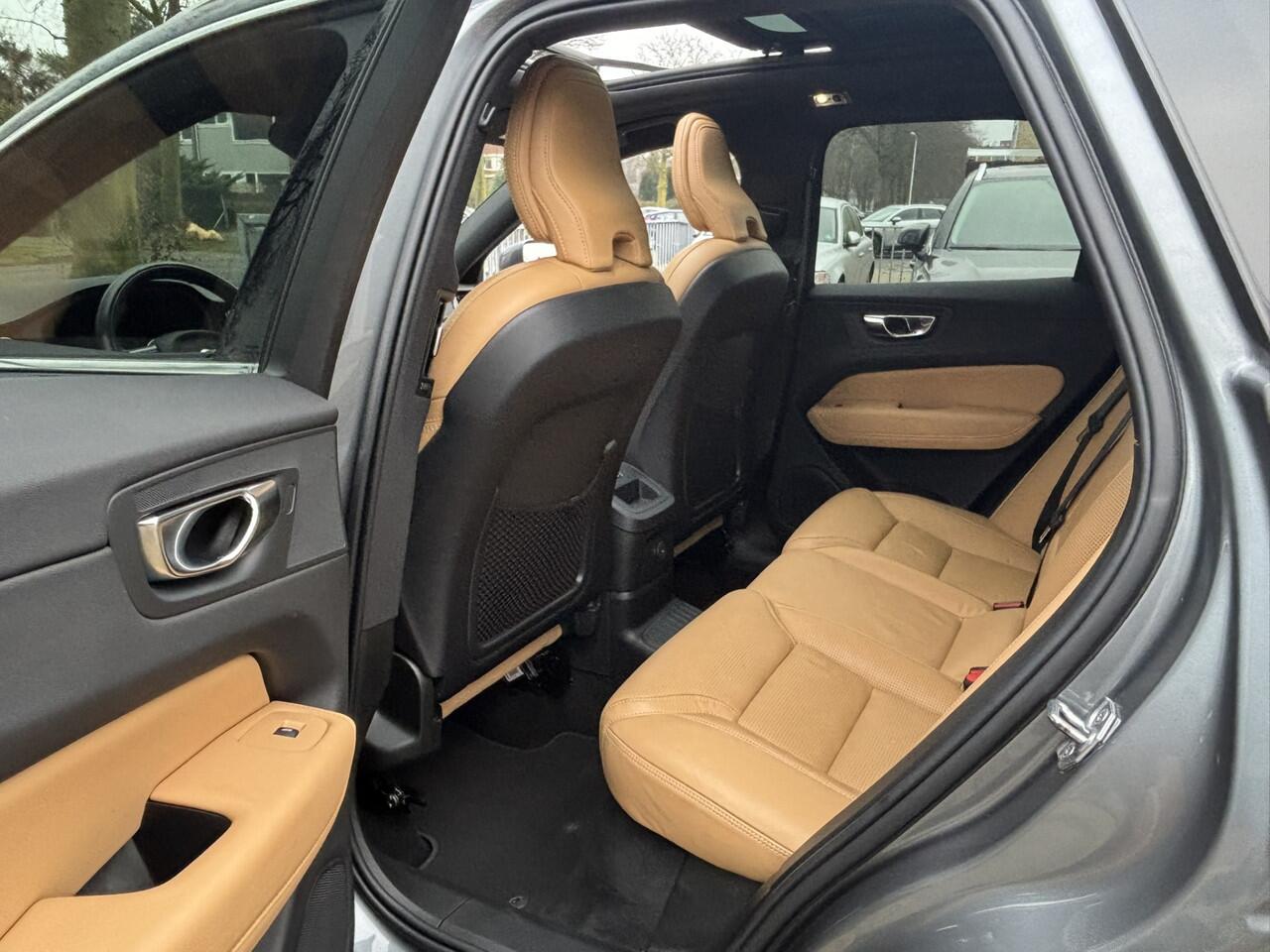 Volvo XC60 T8 AWD Inscription Luchtvering HeadUp Stoelventilatie DABPilot Assist 360