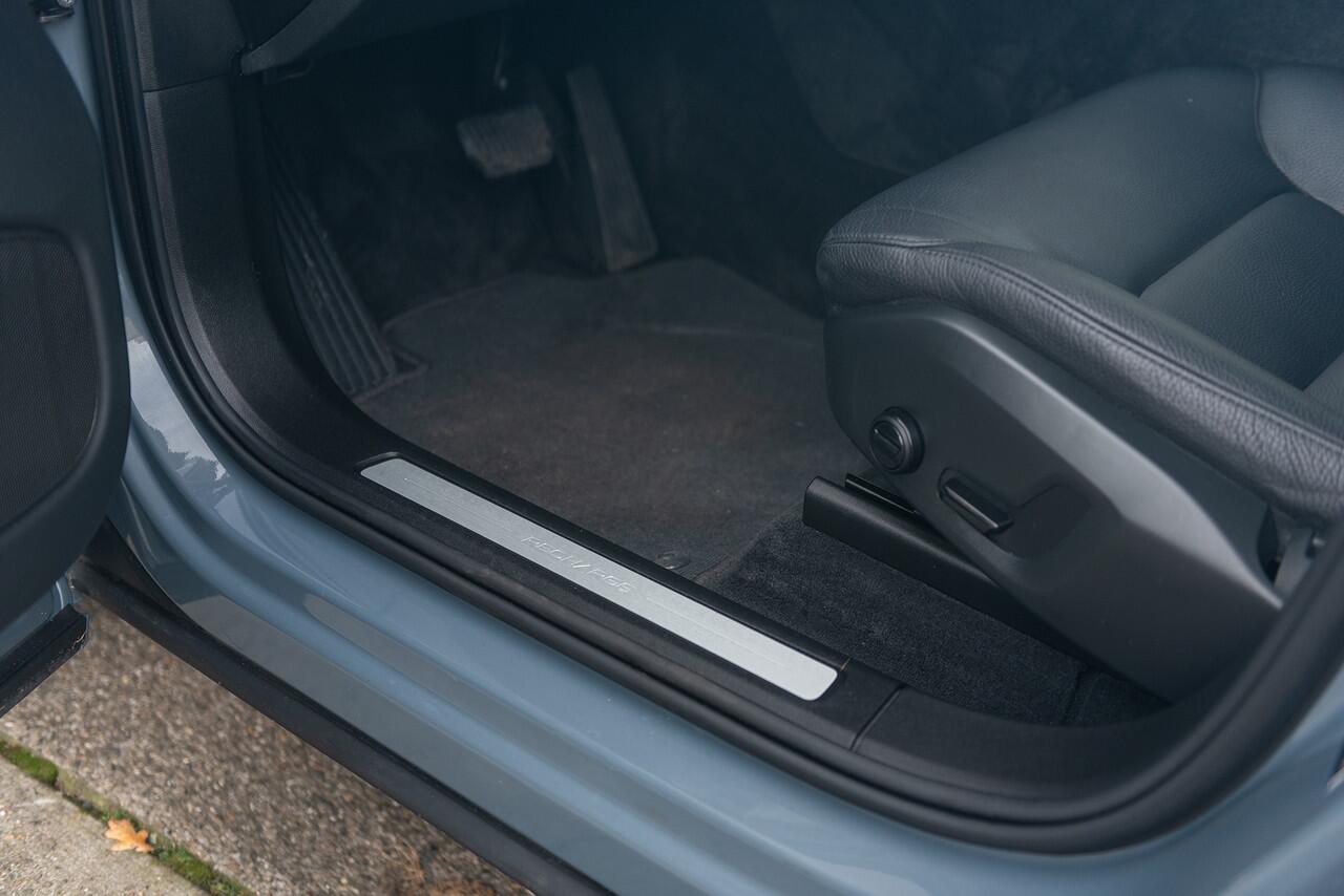 Volvo XC60 T6 Aut. Inscription Leder Parkeercamera 340pk