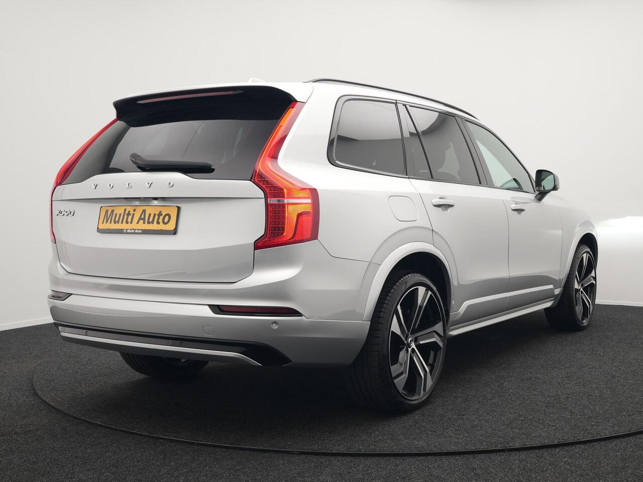 Volvo XC90 T8 Recharge AWD R-Design Plug In Hybrid 394pk 7 Persoons Dealer O.H. PHEV | Lederen Sportstoelen Memory | Pilot Assist | Harman Kardon | Adaptive Cruise | Navigatie | Apple Carplay | Camera | Virtual | L.M. 22" | DAB |