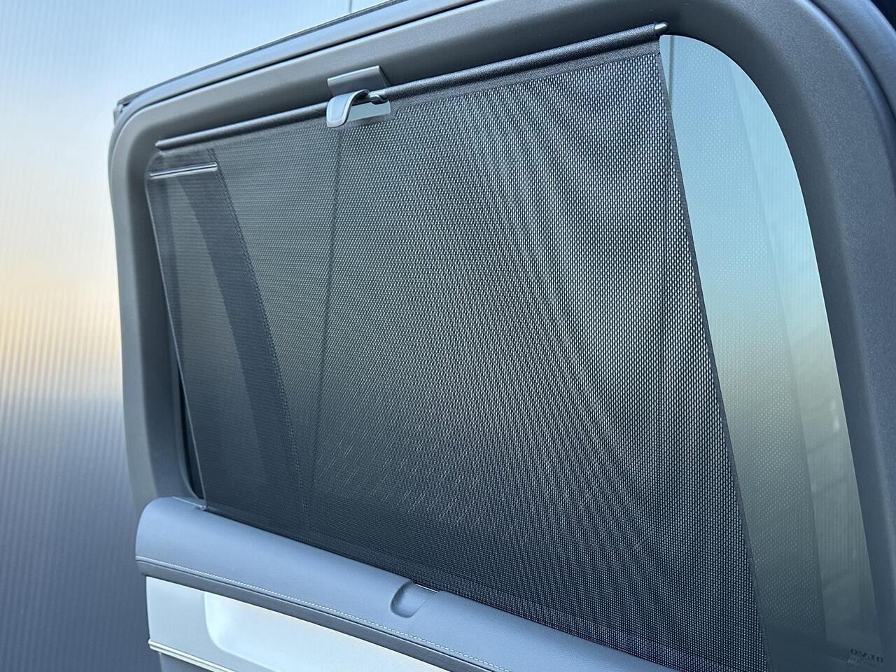 Volvo XC90 2.0 T8 Plug-in hybrid AWD Ultra Dark Exec. Ed. Panorama dak / Luchtvering / Bowers& Wilkins audio / Head-up display / Geventileerd leder met massagefunctie voorstoelen / Nubuck hemelbekl. / 22 inch wielen