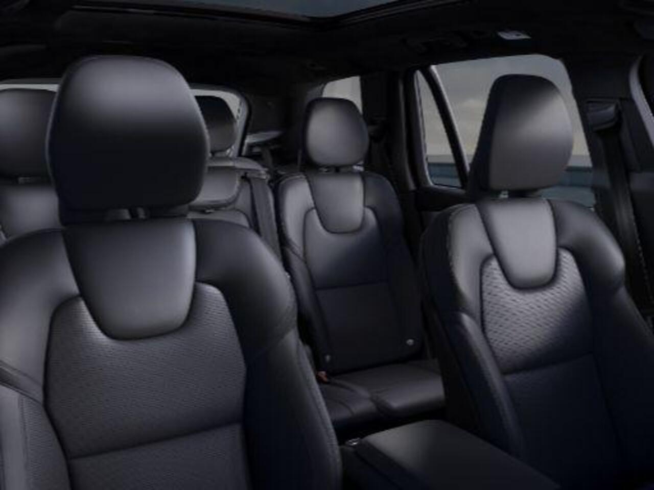 Volvo XC90 T8 Plug-in hybrid AWD Ultra Black Edition | Nu te bestellen! | Geperforeerd Nappaleder | Harman/Kardon Audio | Massagestoelen |