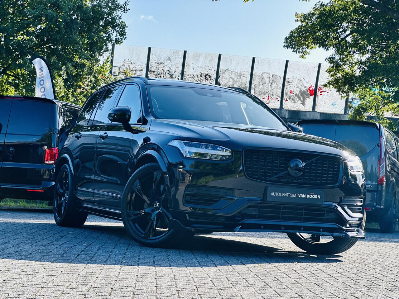 Volvo XC90 2.0 T8 Recharge | AWD | Dark Label | Pano | Grijs Leer | Luchtvering | Adapt Cruise | 360 Camera | Elek. Trekhaak | Incl BTW