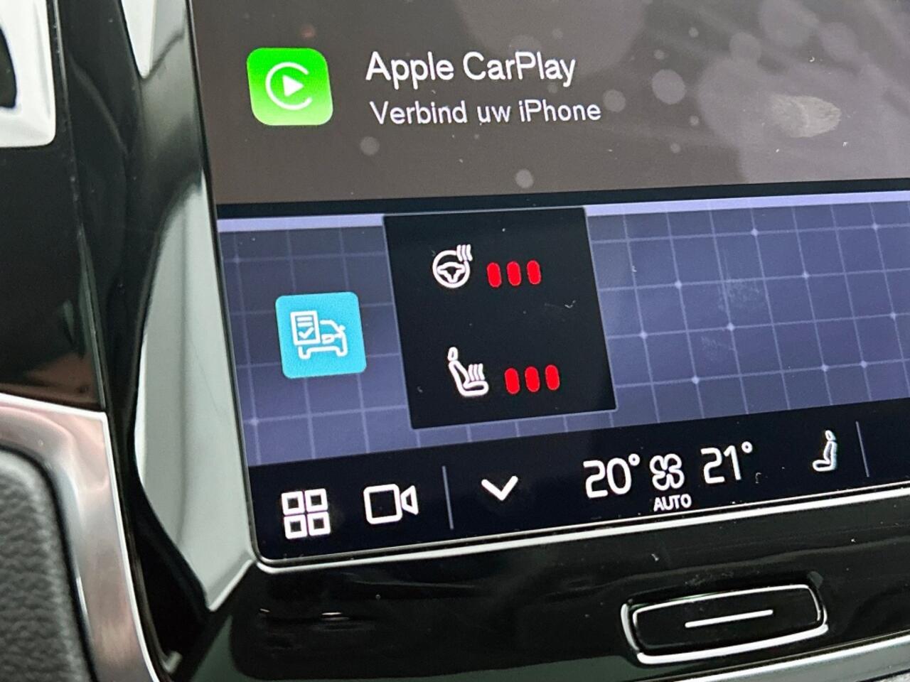 Volvo XC90 2.0 T8 AWD Ultimate Dark