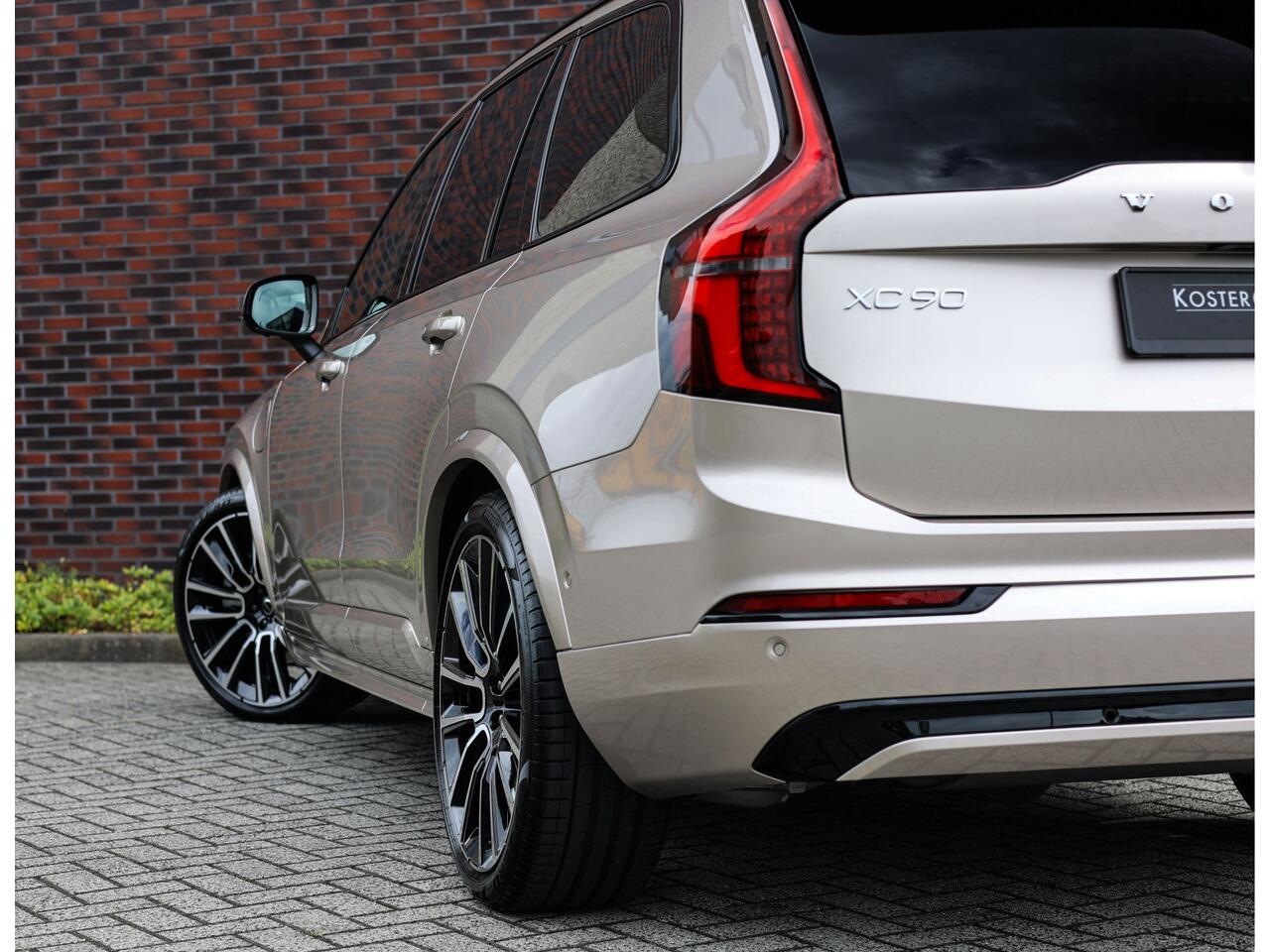 Volvo XC90 T8 AWD Ultra Dark | Direct rijden - Luchtvering - Trekhaak - Bowers&Wilkins