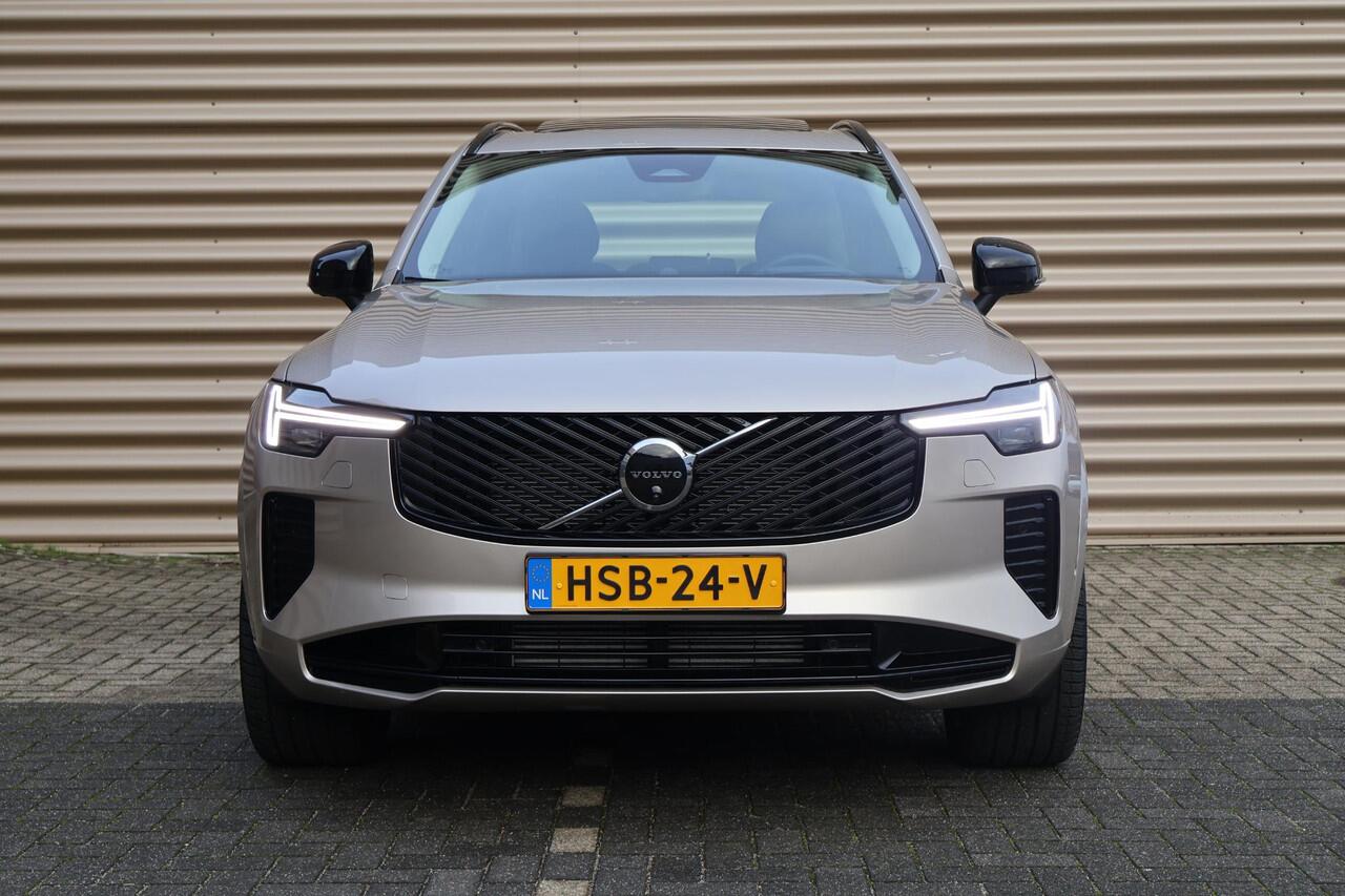 Volvo XC90 T8 Plug-in hybrid AWD Ultra Dark | Luchtvering | Bowers & Wilkins | Geventileerd leder | Trekhaak elektr.