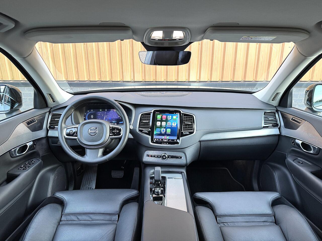 Volvo XC90 2.0 T8 Recharge AWD Plus Dark | 7 Persoons | Harman & Kardon | Apple Carplay | Android Auto | Leder | Stuurwielverwarming | Adaptieve Cruise Control | Lane Assist | DAB | Led |