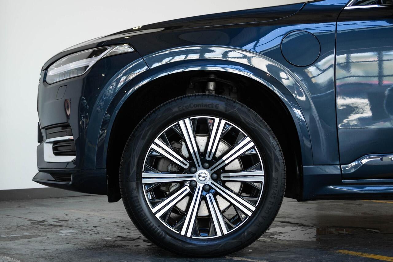 Volvo XC90 T8 Recharge AWD Inscription | Panoramadak met schuif-/kantelfunctie| Semi elektrische trekhaak | Verwarmbare voorstoelen | Verwarmbaar stuurwiel | Premium audio by Harman Kardon | Rondom zichtcamera | Standkachel | Adaptieve cruise control | 20 inch Lich