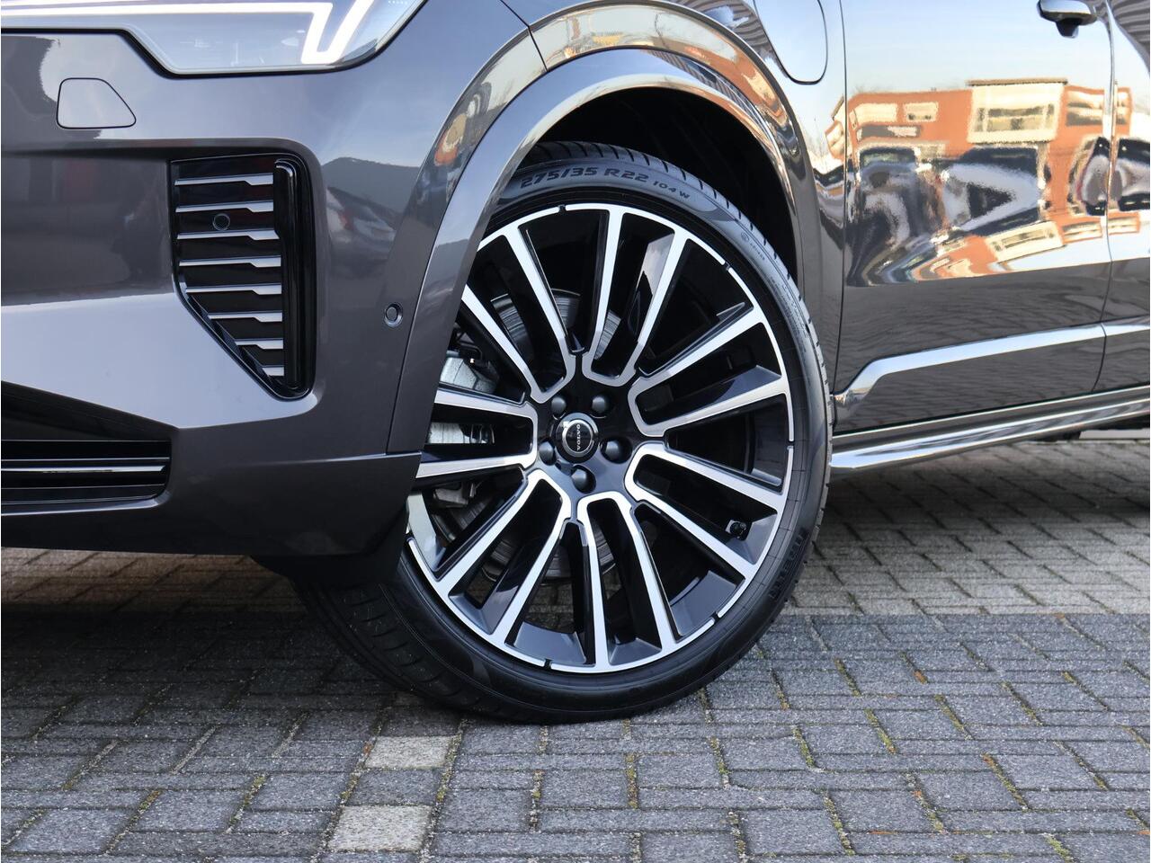 Volvo XC90 T8 Plug-in hybrid AWD Ultra Dark Exec. Ed. | FULL OPTION | Luchtvering | Bowers & Wilkins | Gelaagd glas