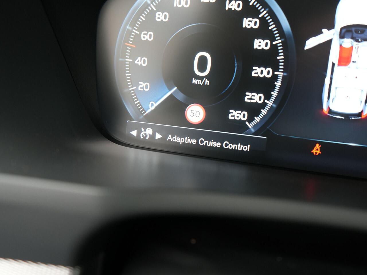 Volvo XC90 T8 Recharge AWD R-Design Plug In Hybrid 394pk 7 Persoons Dealer O.H. PHEV | Lederen Sportstoelen Memory | Pilot Assist | Harman Kardon | Adaptive Cruise | Navigatie | Apple Carplay | Camera | Virtual | L.M. 22" | DAB |