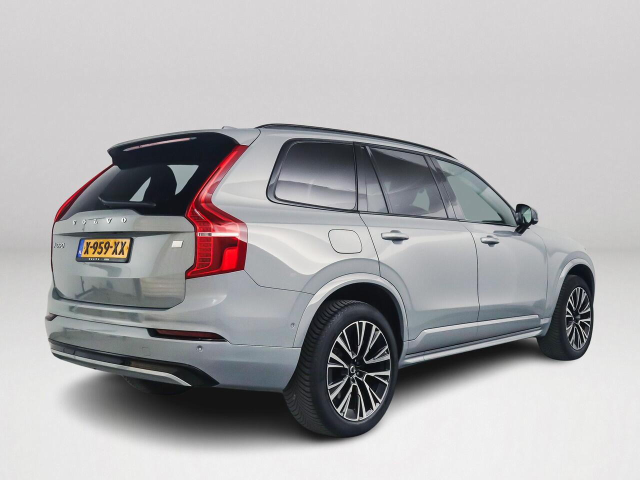 Volvo XC90 T8 Recharge AWD Ultimate Dark | Panoramadak | Head-up Display | Harman Kardon | 360º camera | Luchtvering | Stoel- en Stuurverwarming | Trekhaak
