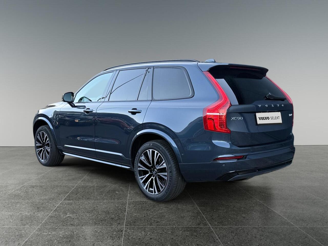 Volvo XC90 2.0 T8 Recharge AWD Ultra Dark | Trekhaak | Massagefunctie | Panoramadak | Extra getint glas |