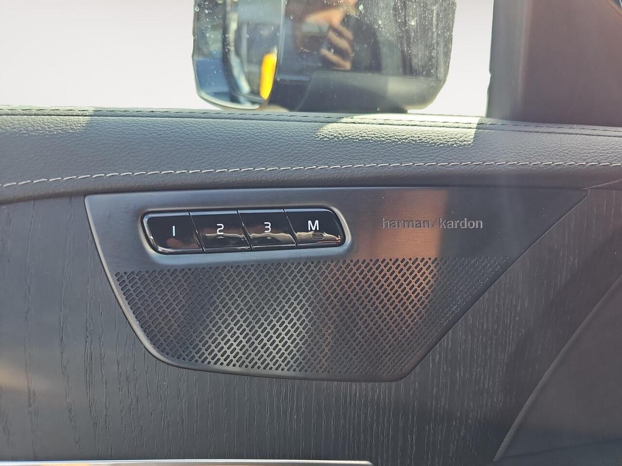 Volvo XC90 2.0 T8 Recharge AWD Ultra Bright | Luchtvering | Nappa lederen bekleding | Panoramadak | Trekhaak |