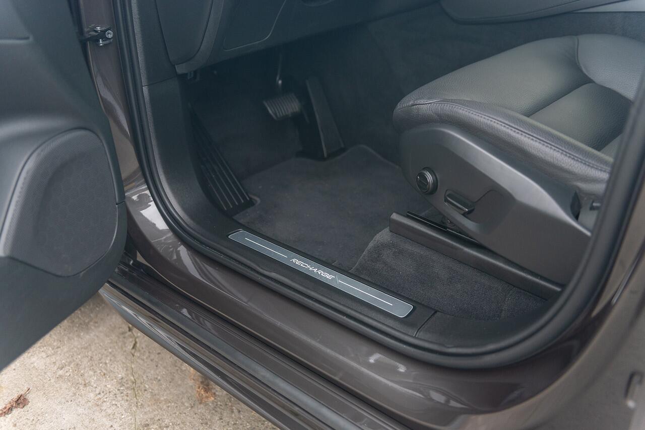 Volvo XC90 T8 Aut. Long Range Core Bright Leder ACC Parkeercamera 455pk