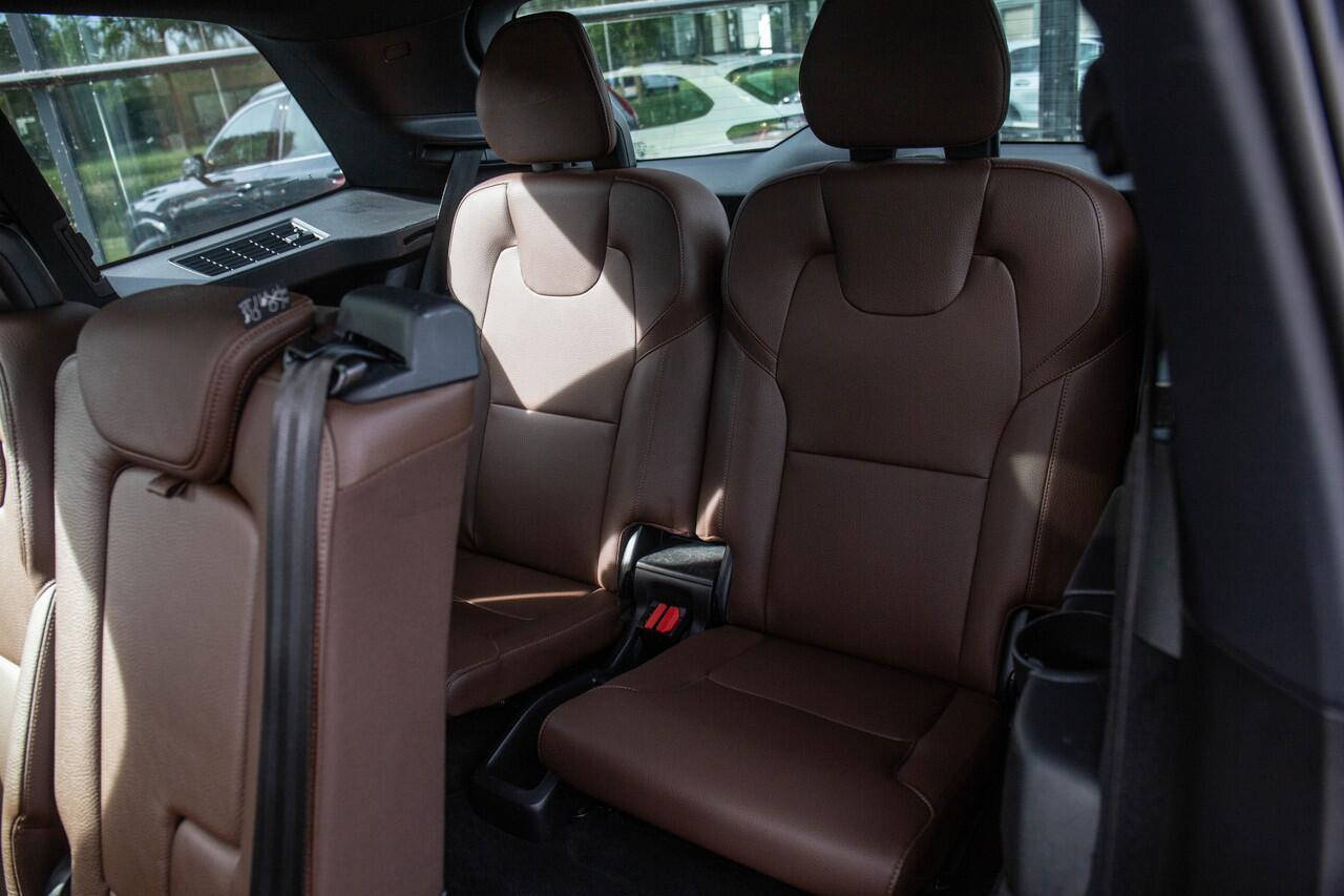 Volvo XC90 2.0 T8 Recharge AWD 7p , 7 persoons, Adaptive cruise, Panorama dak, 360°camera,