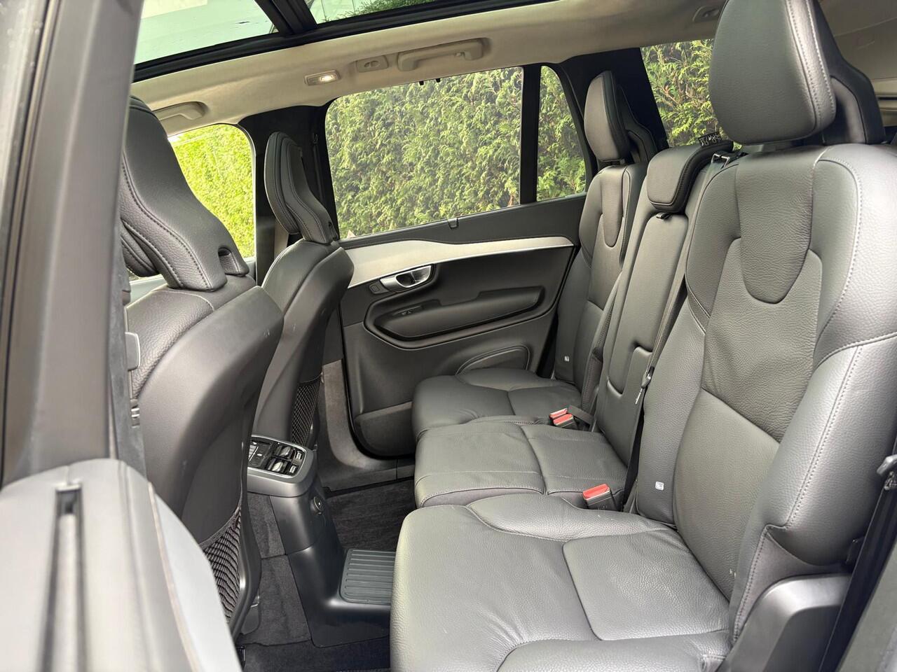 Volvo XC90 T8 Plug-in hybrid AWD Ultra Bright | Panoramadak | Harman/Kardon | Memory |