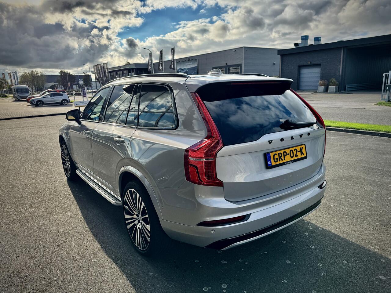 Volvo XC90 2.0 T8 Recharge AWD Ultra Dark 22" LEDER LUCHTVERING MASSAGE
