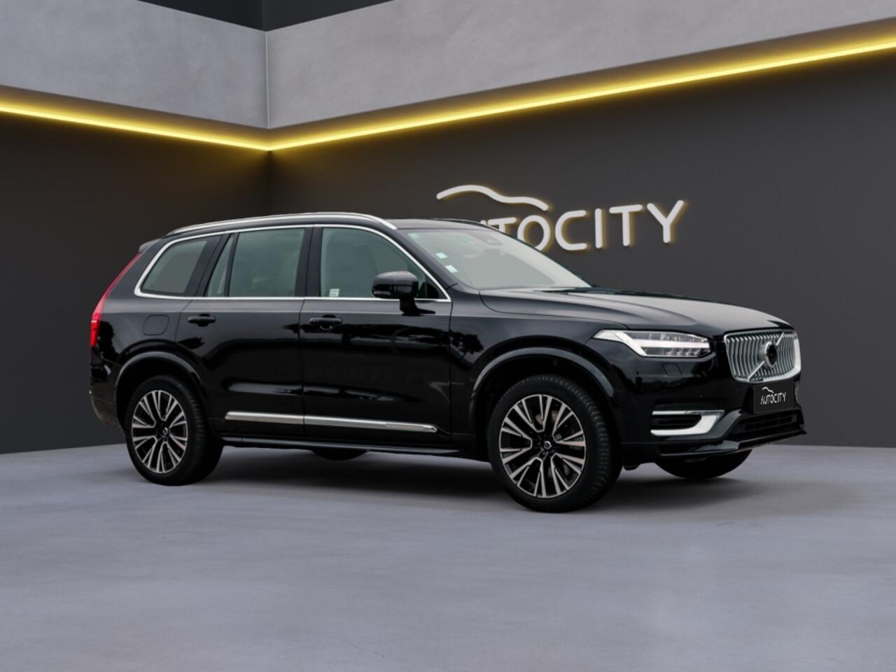 Volvo XC90 Ultimate Bright Recharge Plug-In Hybrid AWD Long Range l Pano l