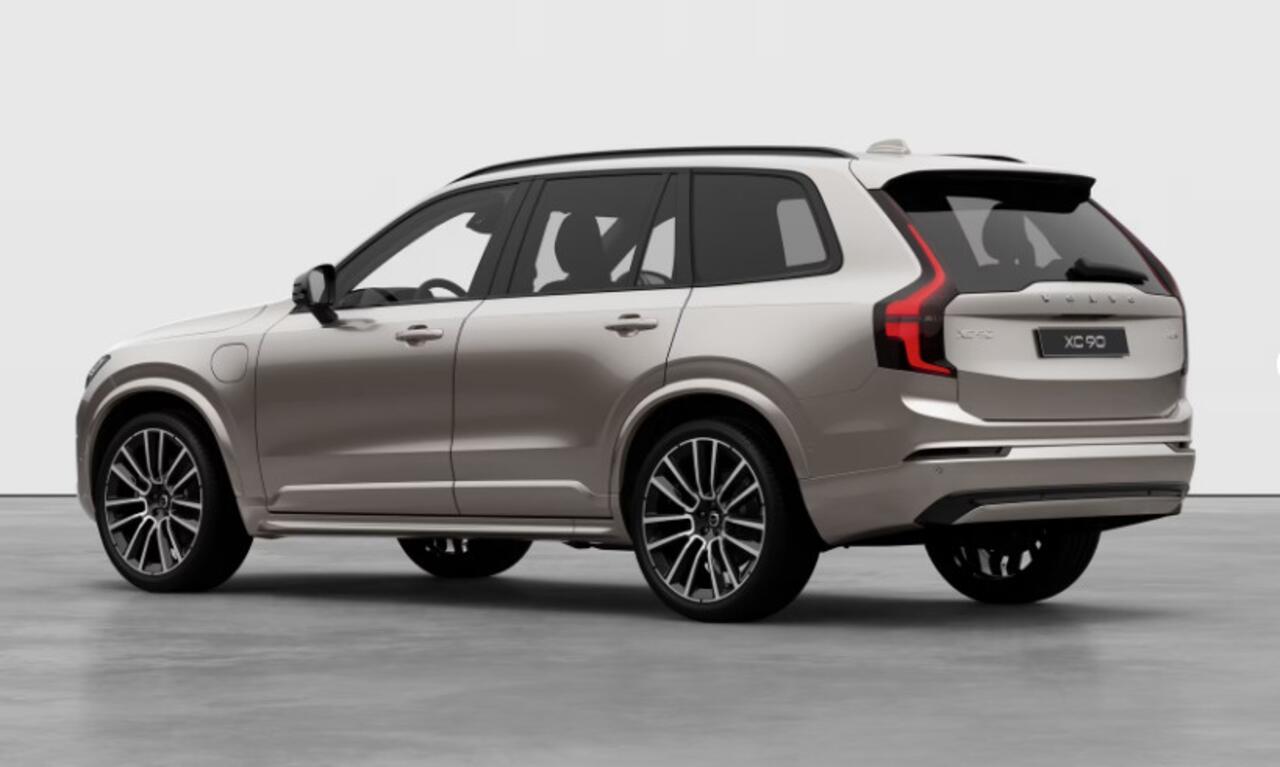 Volvo XC90 T8 455PK Automaat AWD Ultra Dark Luchtvering / Bowers & Wilkins / Stoelventilatie / Stoelmassage / Panoramadak / Gelamineerde ruiten rondom / Apple carplay / Adaptive cruise control / 22" lichtmetalen velgen /