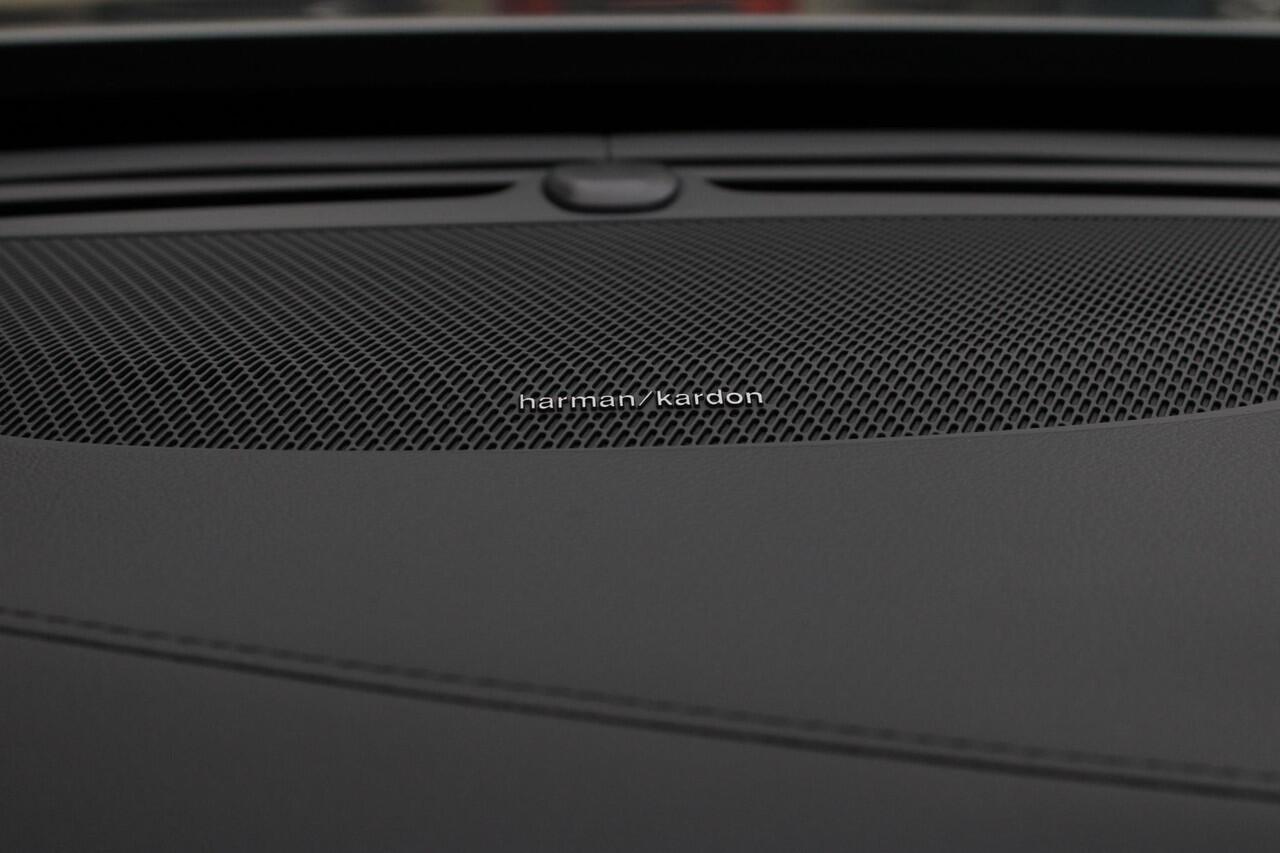 Volvo XC90 2.0 T8 Twin Engine AWD Inscription / 7 PERS / PANO DAK / LUCHTVERING / TREKHAAK / 390 PK