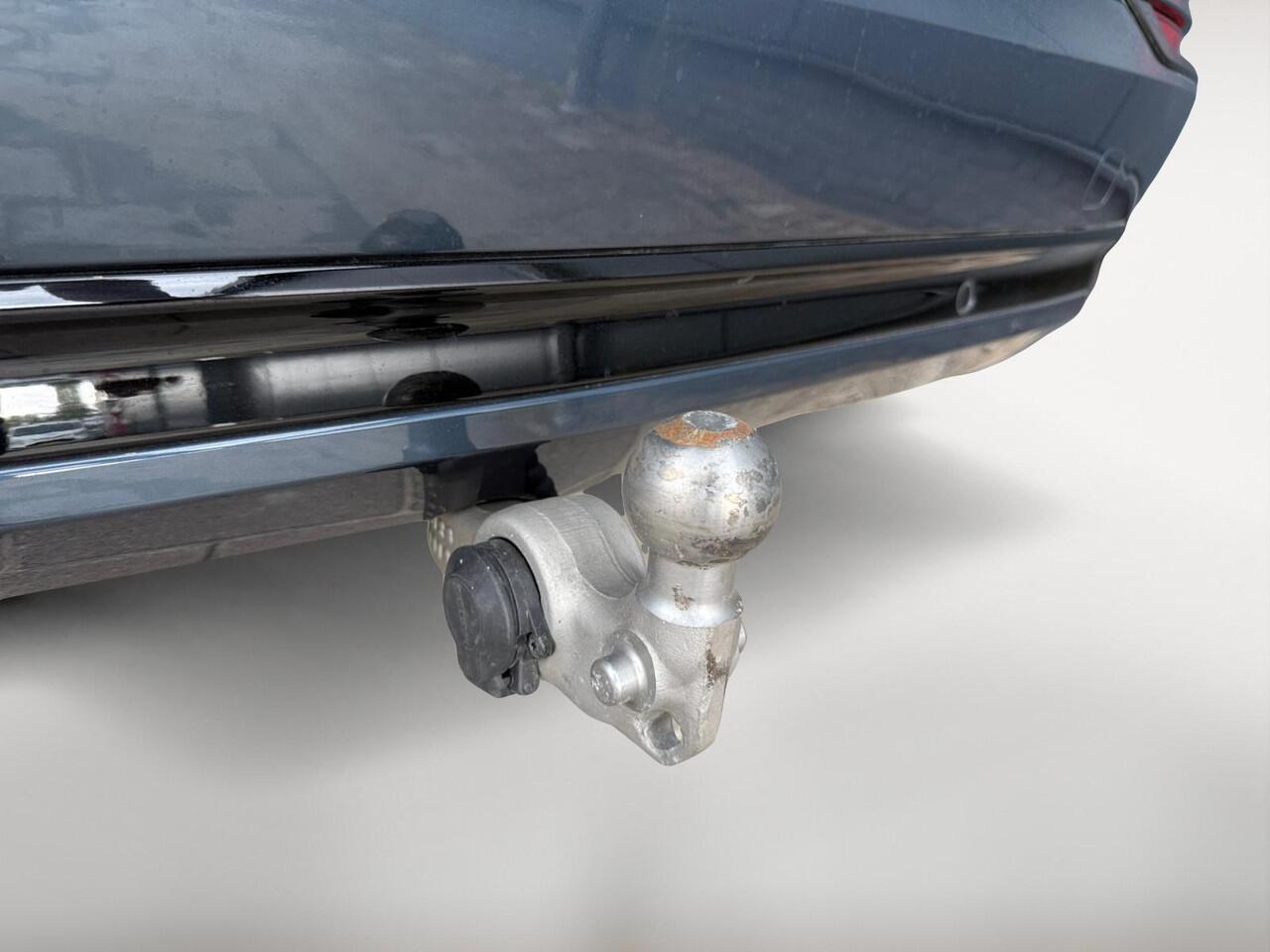 Volvo XC90 2.0 T8 Recharge AWD Ultra Dark | Trekhaak | 360 graden camera | Stoelverwarming | Panoramadak |