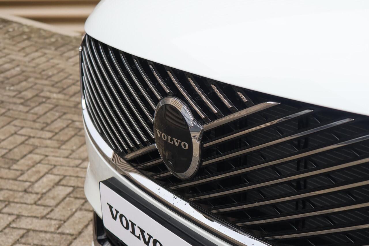 Volvo XC90 T8 Plug-in hybrid AWD Plus Bright | Panoramadak | 360 Camera | Head-Up Display | Getint glas