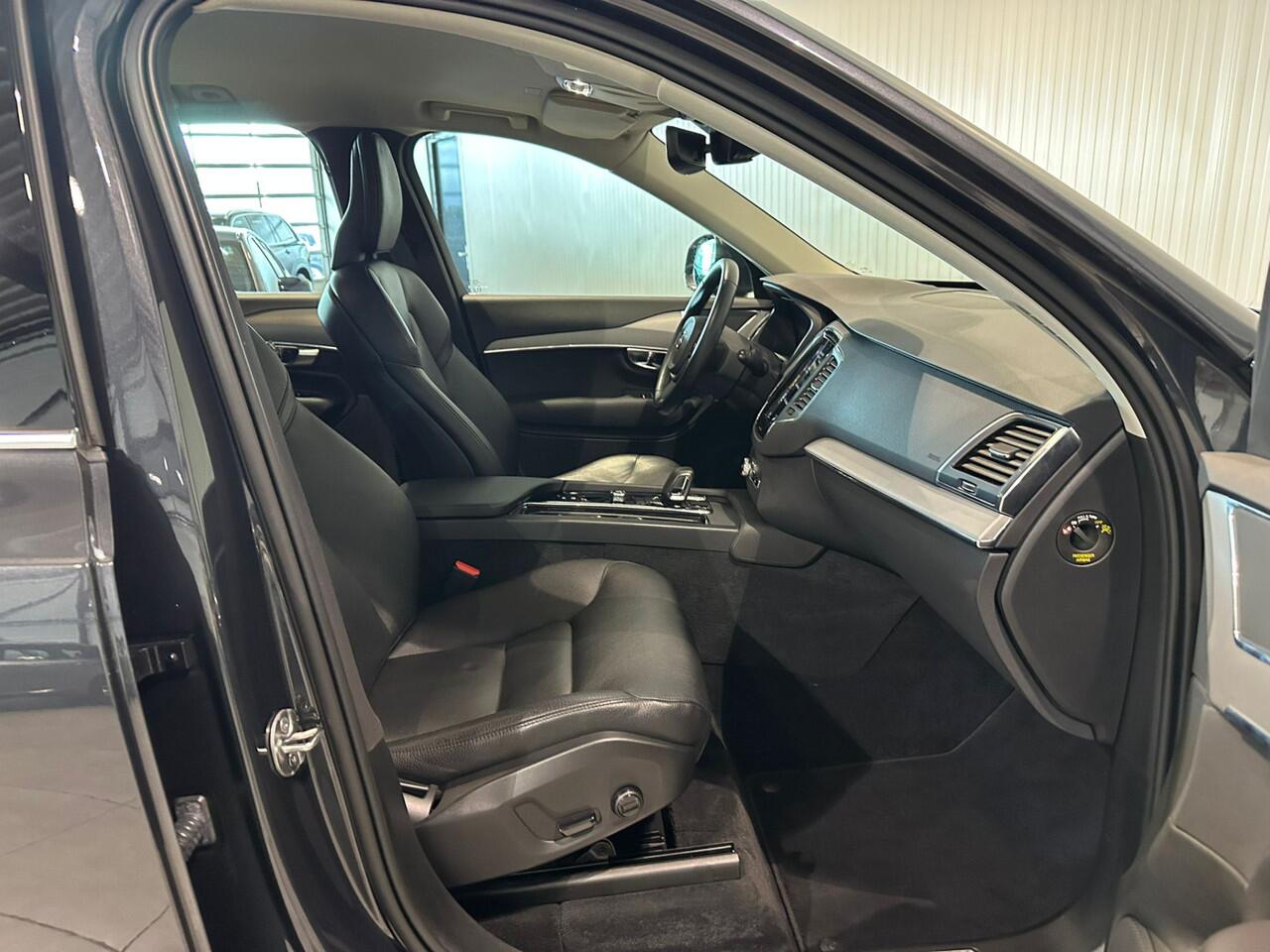 Volvo XC90 T8 Aut. LongRange Inscription ACC Leder Parkeercamera 455pk