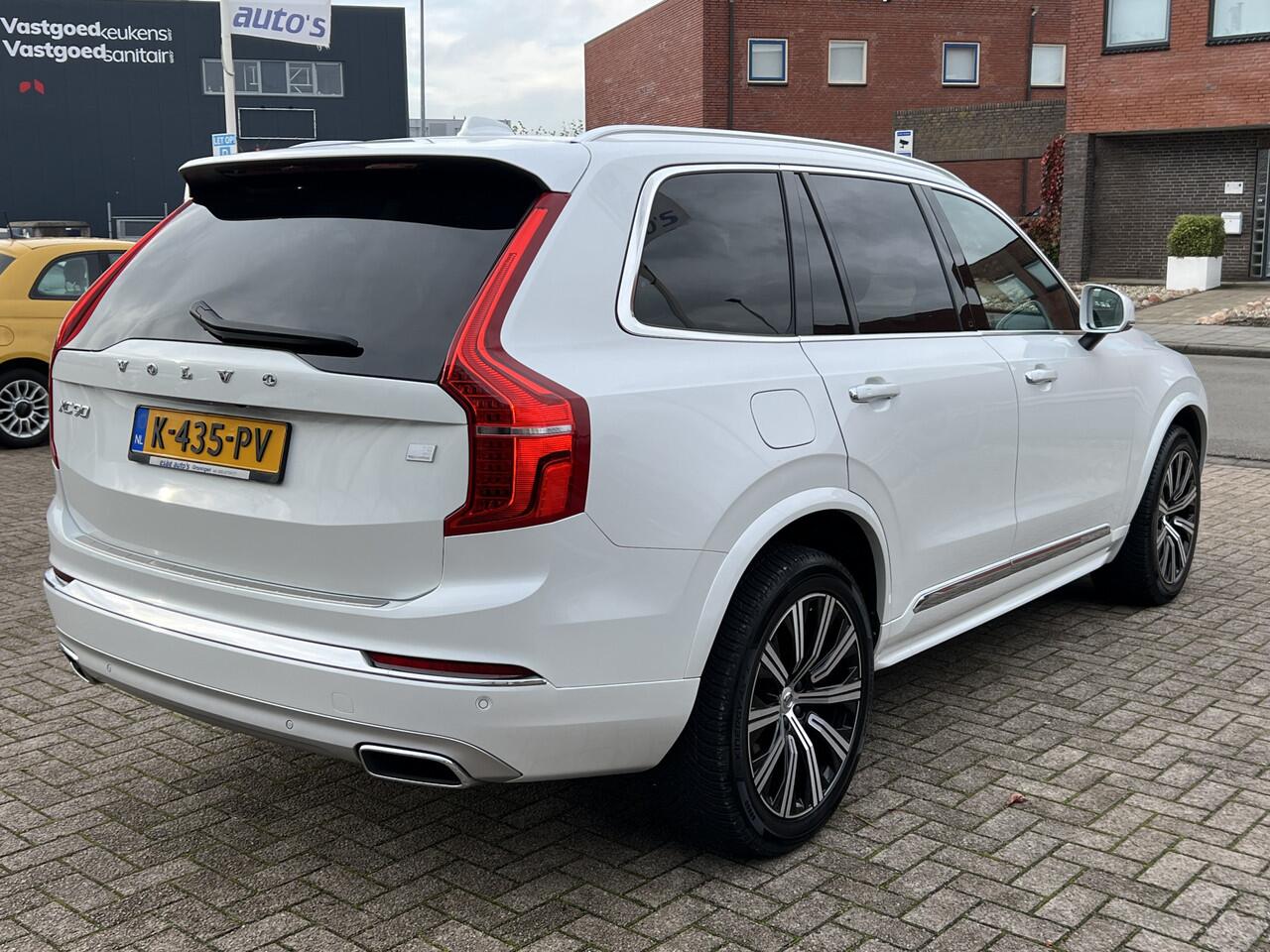 Volvo XC90 2.0 T8 Recharge 392 pk AWD Inscription 7-P Panoramadak Trekhaak Luchtvering 360 Camera Harman Kardon Pilot Assist Stuur + Stoelverwarming + Koeling Nappa Leer Head Up 20 Inch + All Season Plug in Hybride NL Auto Vol Opties