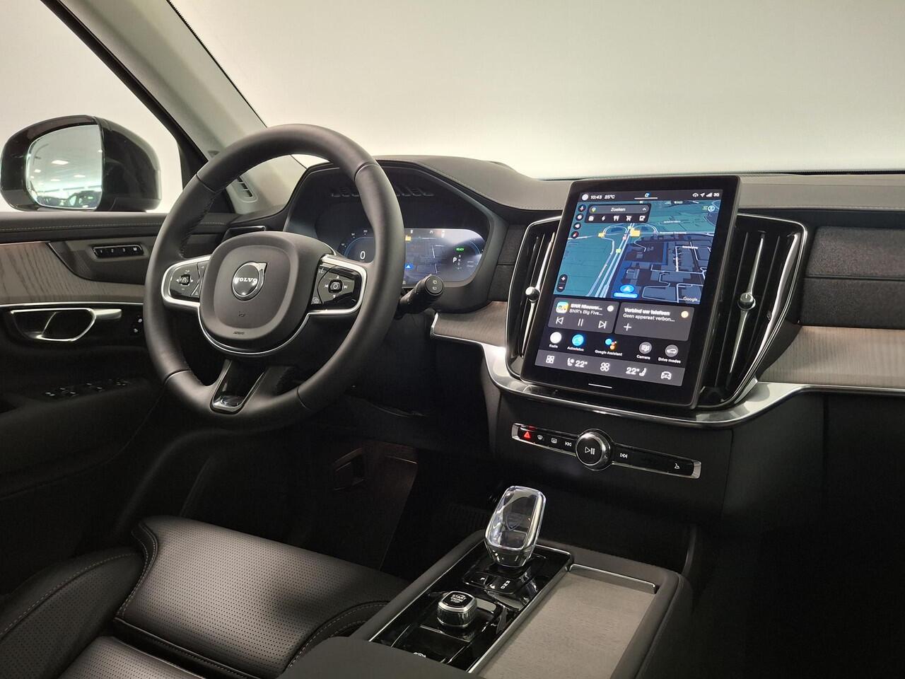 Volvo XC90 Ultra T8 Plug in Hybride 455 PK | Actieve luchtvering | Geventileerde/verwarmde voorstoelen | 360° Camera