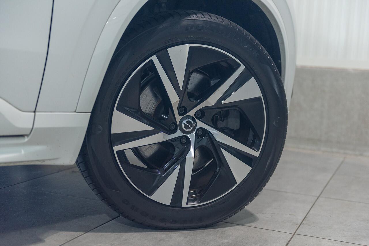 Volvo XC90 T8 Aut. R-Design ACC Trekhaak Stoelverwarming Leder 390pk