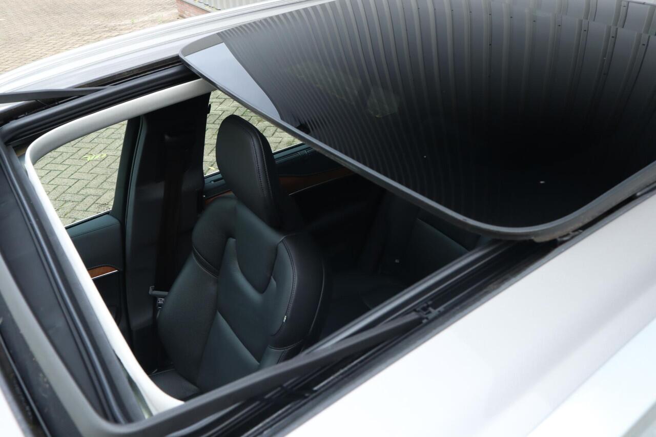Volvo XC90 2.0 T8 Recharge AWD Inscription | Long range | Schuif/kanteldak | Elektrische voorstoelen met memory |