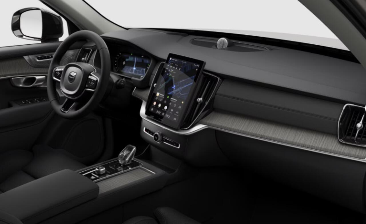 Volvo XC90 T8 455PK Automaat AWD Ultra Dark Luchtvering / Bowers & Wilkins / Stoelventilatie / Stoelmassage / Panoramadak / Gelamineerde ruiten rondom / Apple carplay / Adaptive cruise control / 22" lichtmetalen velgen /