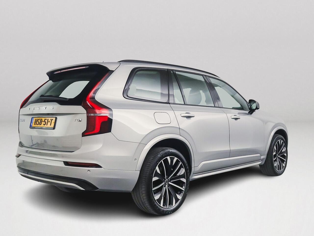 Volvo XC90 T8 Plug-in hybrid AWD Ultra Dark | Luchtvering | Panoramadak | 360º camera | Head- Up display | Bowers & Wilkins | Stoelventilatie | Trekhaak